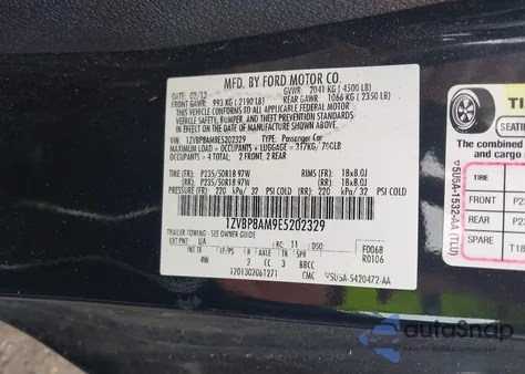 2014 Ford Mustang V6 Premium z USA, uszkodzony, nr VIN 1ZVBP8AM9E5202329